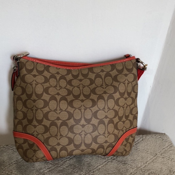 Signature Coated Canvas Taylor Tote - Picture 3 of 8